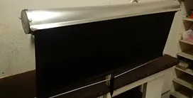 light aluminum construction blind down