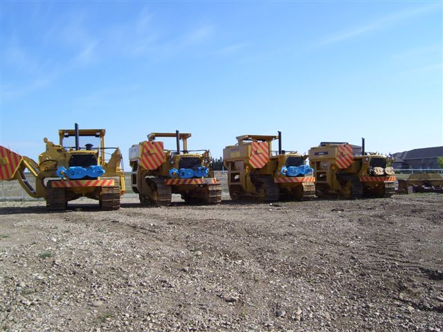 Converted Cat572G, Cat583K, Cat594H, Cat561C, arms removed